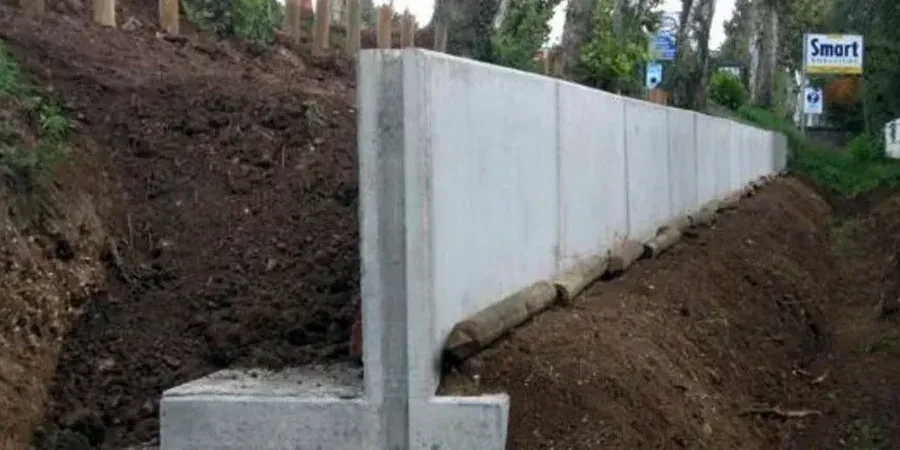 Retaining Wall Design in Stockton: Soil Pressure and Seismic Demand